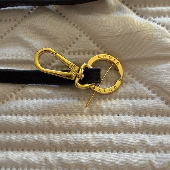 Louis Vuitton Gold and Black Key Holder - Picture 5 of 8